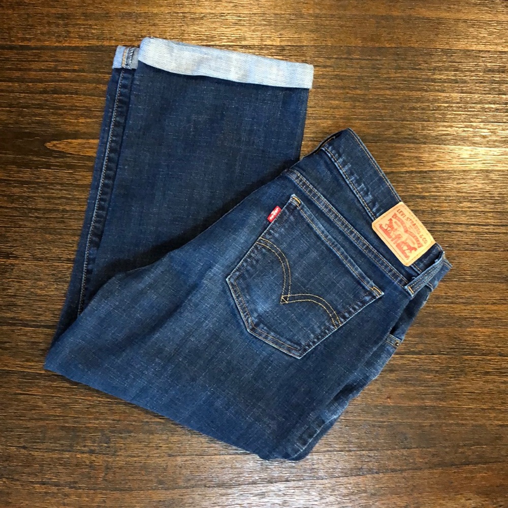Levi’s capris
